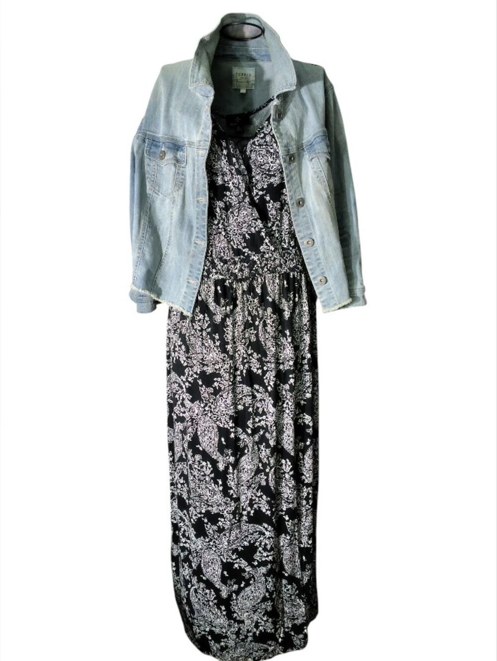 Ronni Nicole Black Maxi Dress with White Floral V-Neck Size XL - Picture 4 of 4